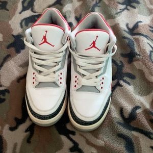 Jordan 3 Retro Fire Red